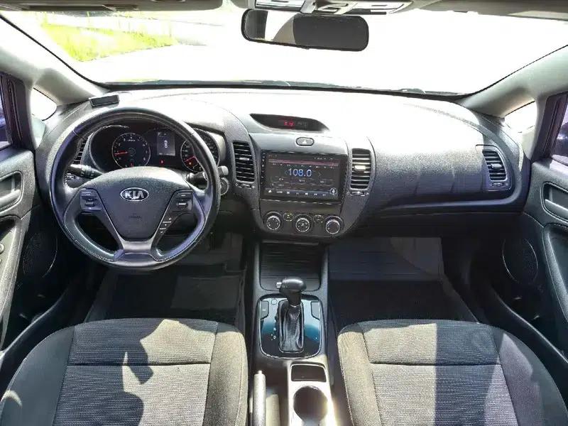 Kia K3 2016 1.6L Automatic GLS — миниатюра 8