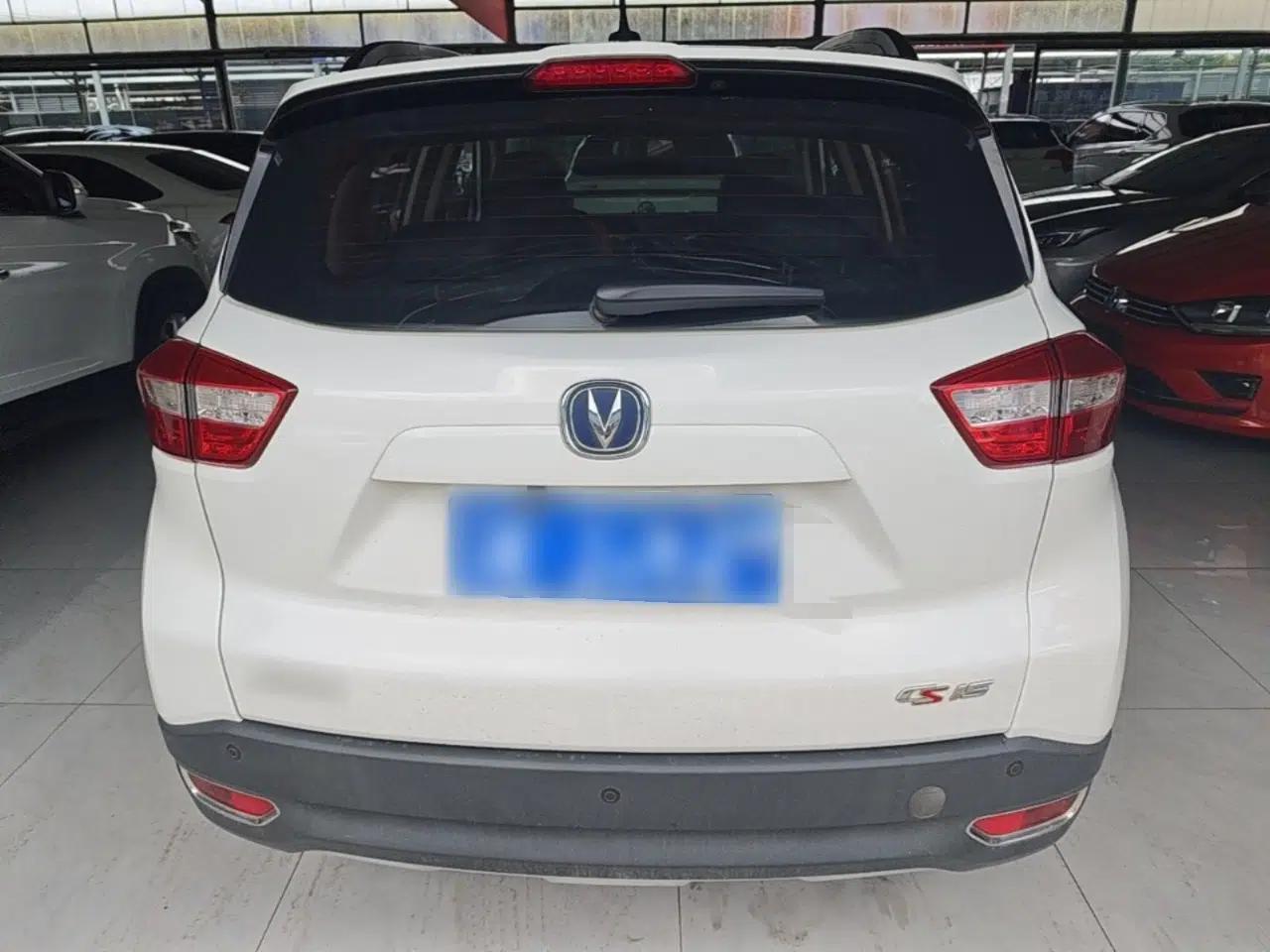 CHANGAN CS15 2016 1.5L Automatic Fashion Edition — миниатюра 5