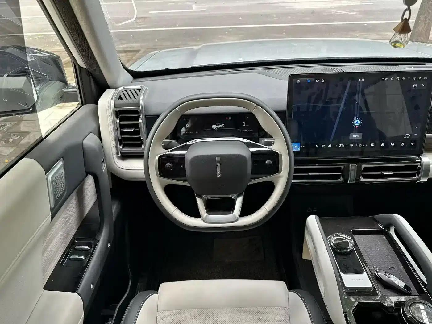 iCAR 03 2024 Model 472km Four-Wheel Drive Long Range Version — миниатюра 3