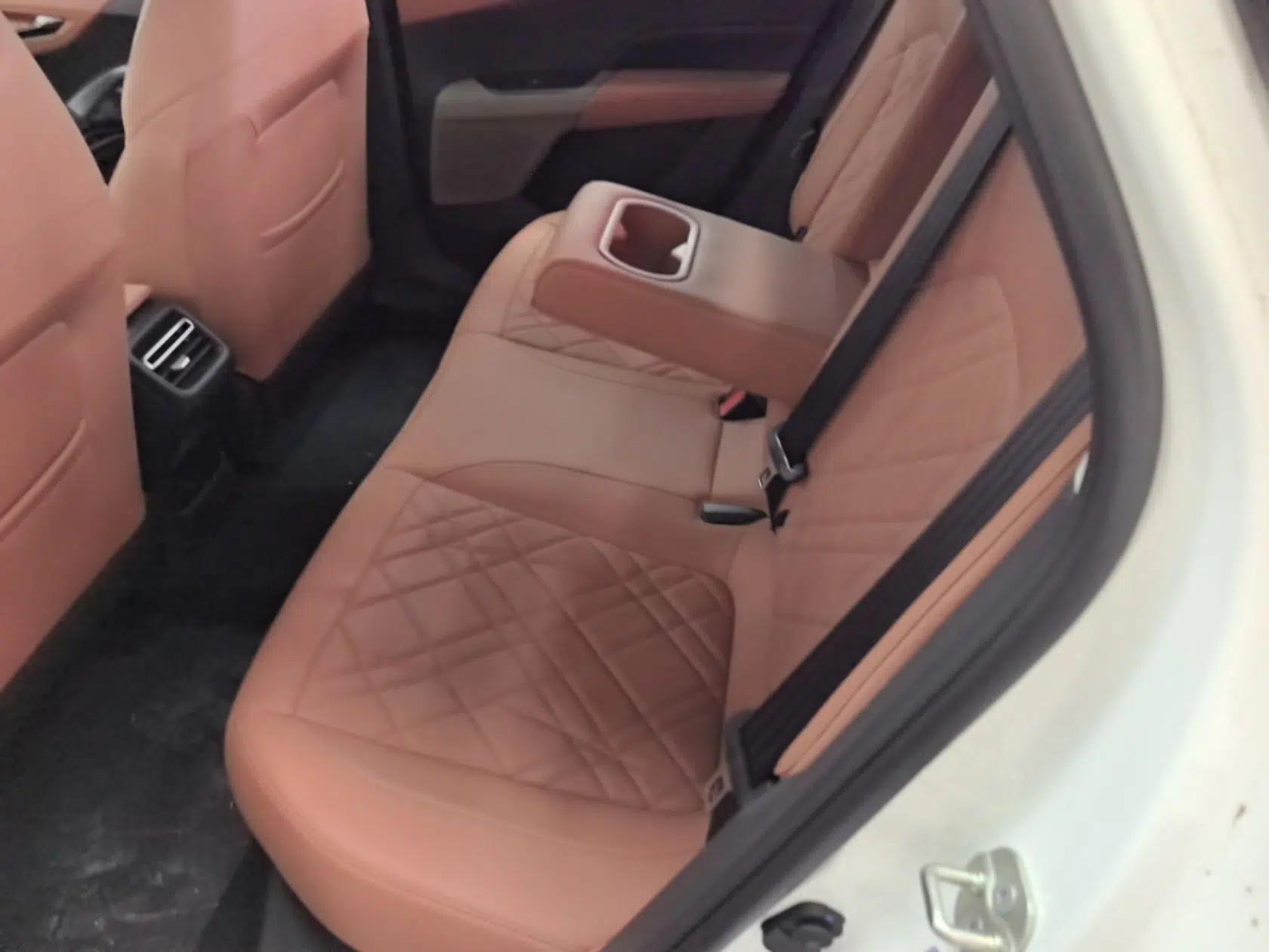 CHANGAN Eado PHEV 2025 Smart New Blue Whale 145KM Battleship Edition — миниатюра 20