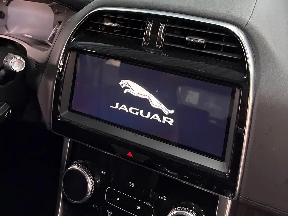 Jaguar XEL 2020 2.0T 200PS S Progressive Elegance Edition — миниатюра 12