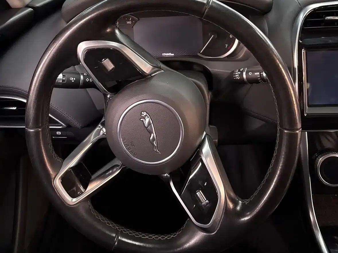 Jaguar XEL 2020 2.0T 200PS S Progressive Elegance Edition — миниатюра 7