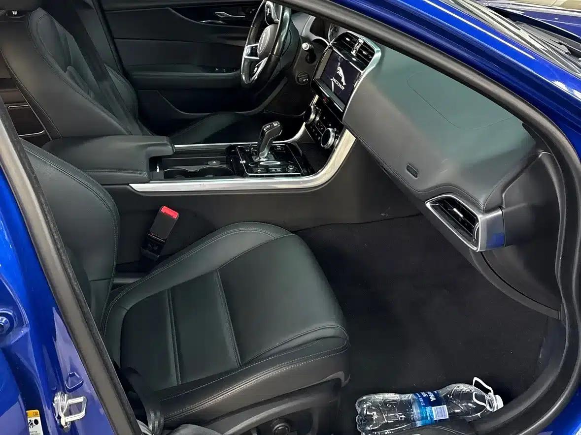 Jaguar XEL 2020 2.0T 200PS S Progressive Elegance Edition — миниатюра 9