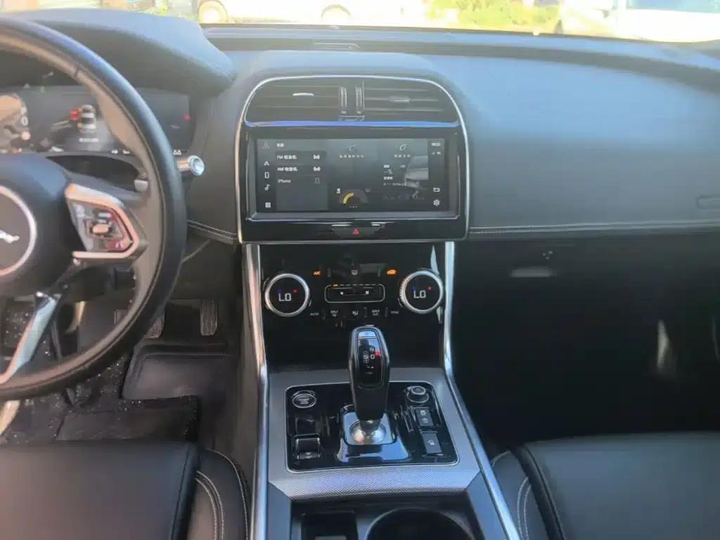 2021 Jaguar XEL 2.0T 250PS R-DYNAMIC S Progressive Sport Edition — миниатюра 13