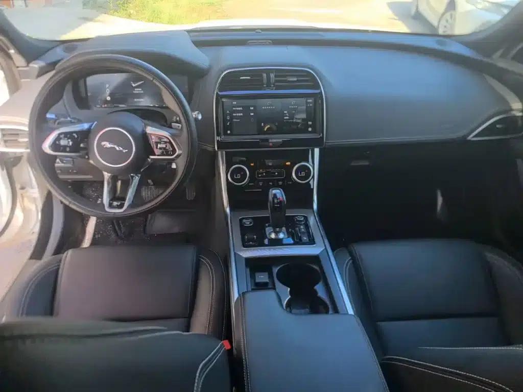 2021 Jaguar XEL 2.0T 250PS R-DYNAMIC S Progressive Sport Edition — миниатюра 10