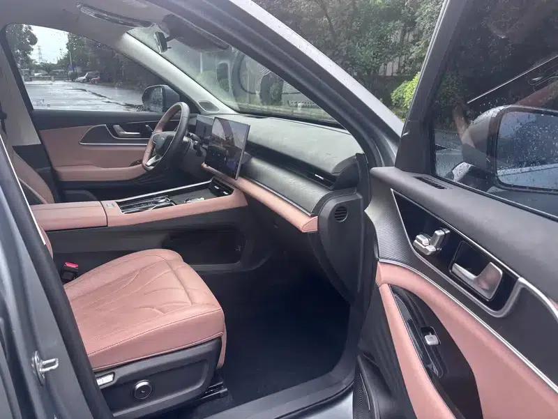 Chery Tiggo 8L 2024 2.0T Automatic Premium Edition — миниатюра 7