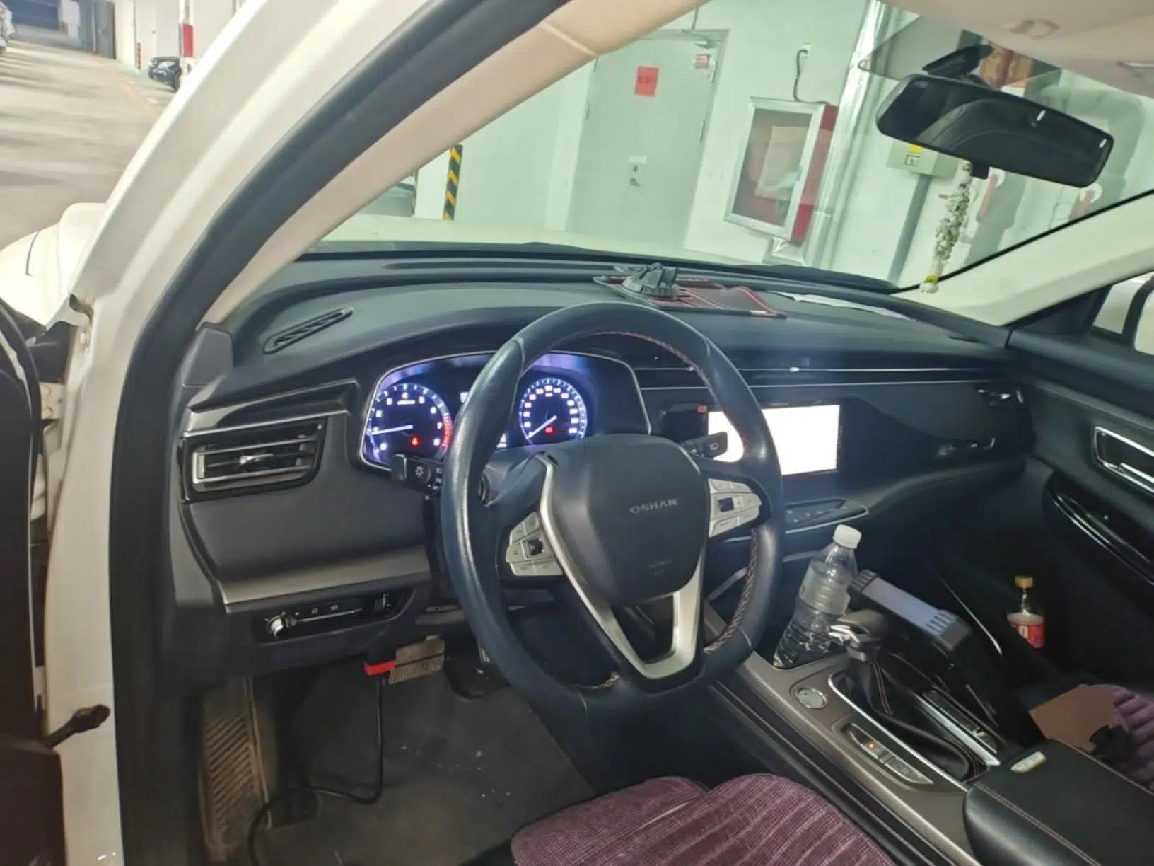 CHANGAN OSHAN X7 2020 1.5T Automatic Luxury Model — миниатюра 12