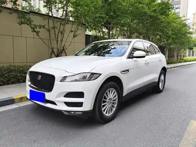 Jaguar F-PACE 2018 2.0T AWD Urban Luxury Edition