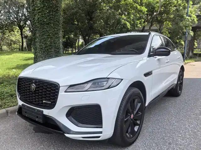 2023 Jaguar F-PACE P250 R-Dynamic BLACK