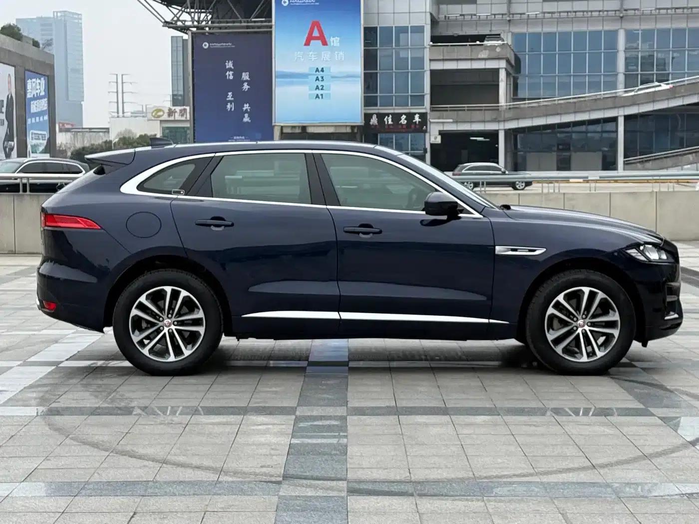 2016 Jaguar F-PACE 3.0 SC AWD R-Sport — миниатюра 20