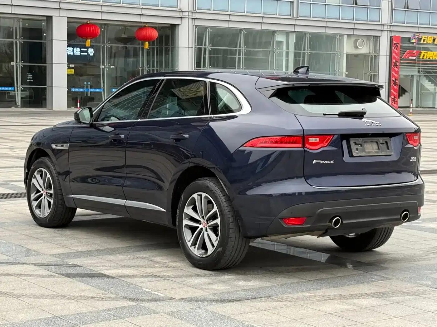 2016 Jaguar F-PACE 3.0 SC AWD R-Sport — миниатюра 23