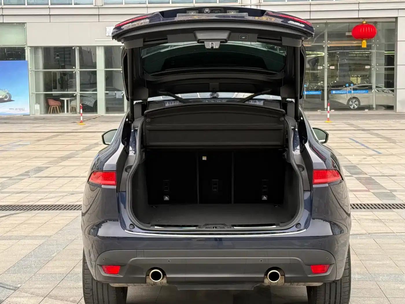 2016 Jaguar F-PACE 3.0 SC AWD R-Sport — миниатюра 24