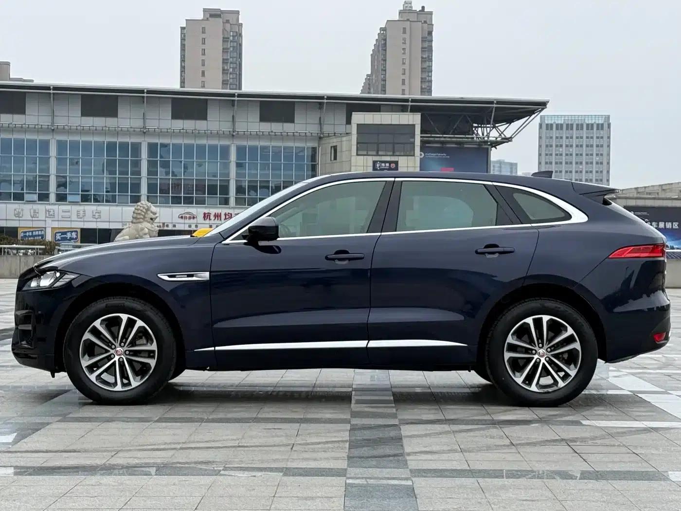 2016 Jaguar F-PACE 3.0 SC AWD R-Sport — миниатюра 6