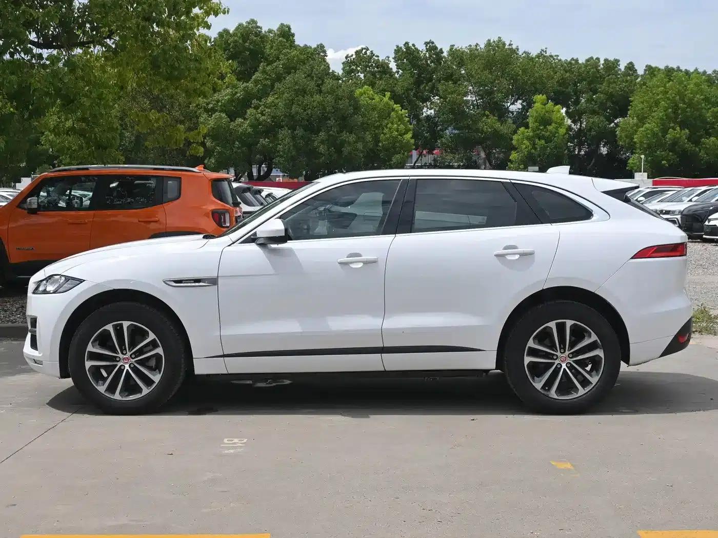 2016 Jaguar F-PACE 3.0 SC AWD R-Sport — миниатюра 2