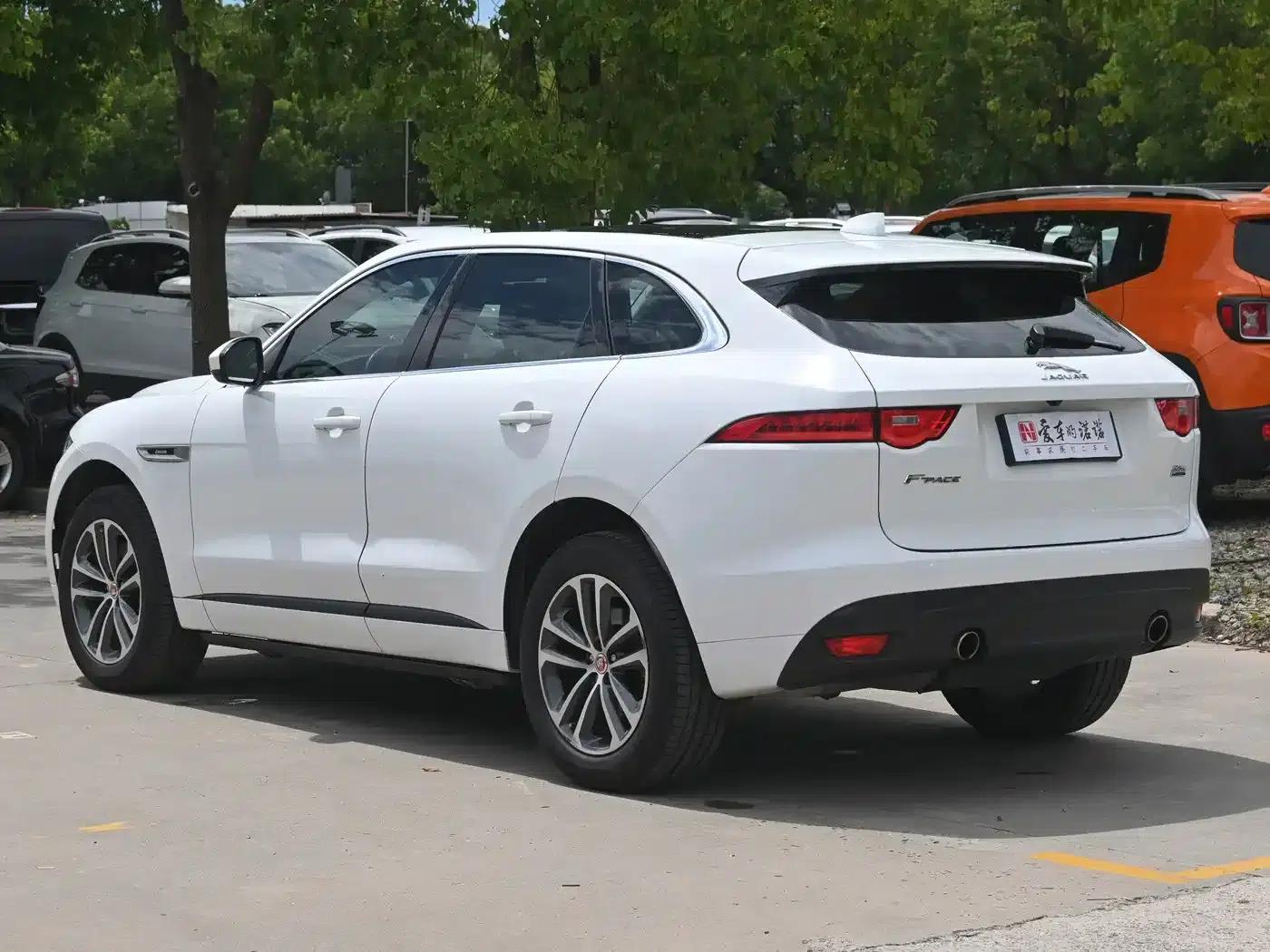 2016 Jaguar F-PACE 3.0 SC AWD R-Sport — миниатюра 3