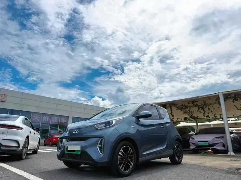 Little Ant 2022 Model, Sweet Pink (Half-Sugar) Lithium Iron Phosphate, 30.7kWh, 30kW, 301km/h — миниатюра 1
