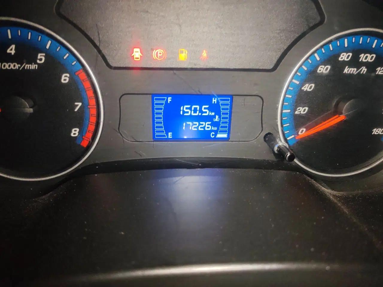 CHANGAN KAICHENG Shenqi F30 2018 1.5L Comfort Trim Short Wheelbase DAM15L — миниатюра 12