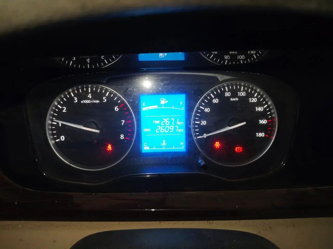 CHANGAN KUAYUE Xing V5 2021 1.6L Jinbao Edition Luxury Version DAM16KR — миниатюра 11