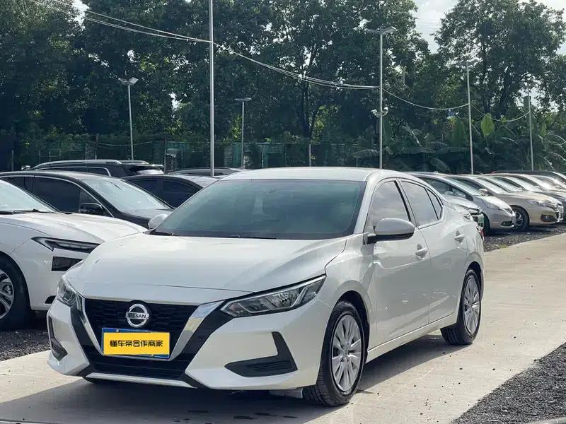 Nissan Sylphy 2020 Facelift 1.6L XE CVT Comfort Edition — миниатюра 1