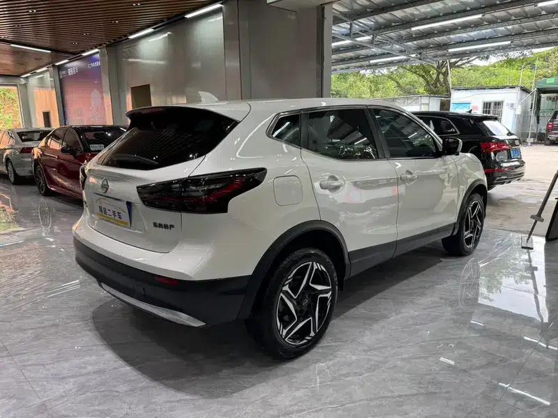 Nissan Qashqai 2025 Honor 2.0L CVT XV True Edition — миниатюра 6