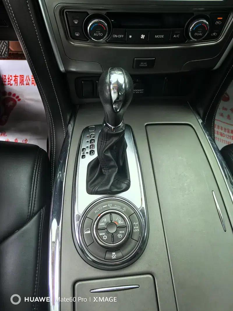 Nissan Patrol Y61 2018 4.0L Automatic 4WD 7-Seater Parallel Import — миниатюра 13
