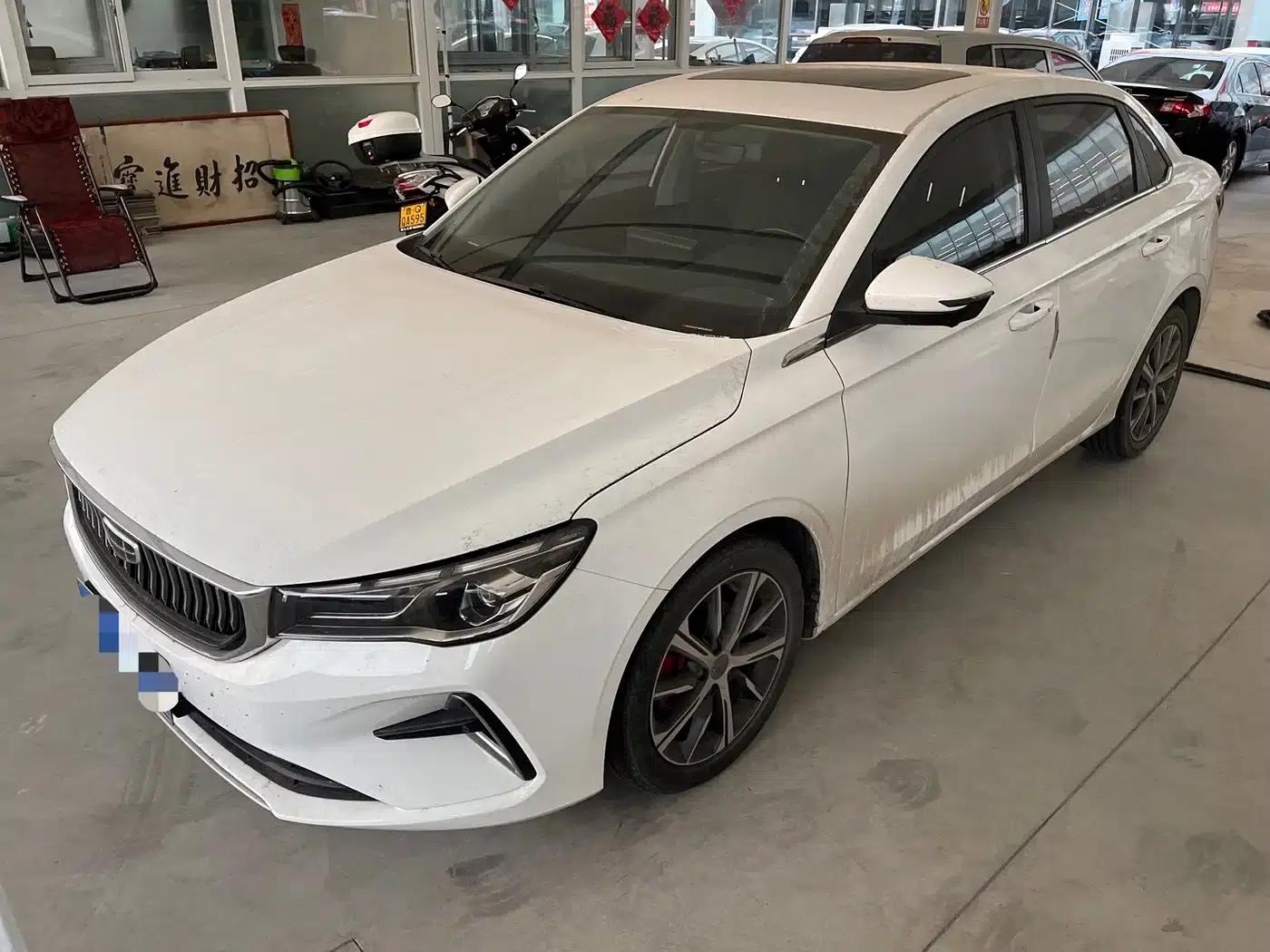 Geely Emgrand 2022 4th Generation 1.5L CVT Premium — миниатюра 1