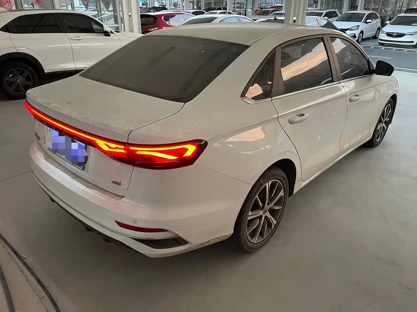 Geely Emgrand 2022 4th Generation 1.5L CVT Premium — миниатюра 11