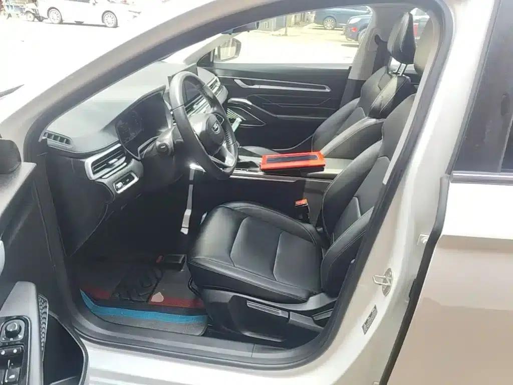 Geely Emgrand 2023 4th Generation Champion Edition 1.5L CVT Premium — миниатюра 15