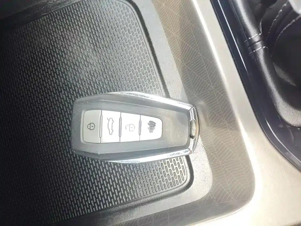 Geely Emgrand 2023 4th Generation Champion Edition 1.5L CVT Premium — миниатюра 9