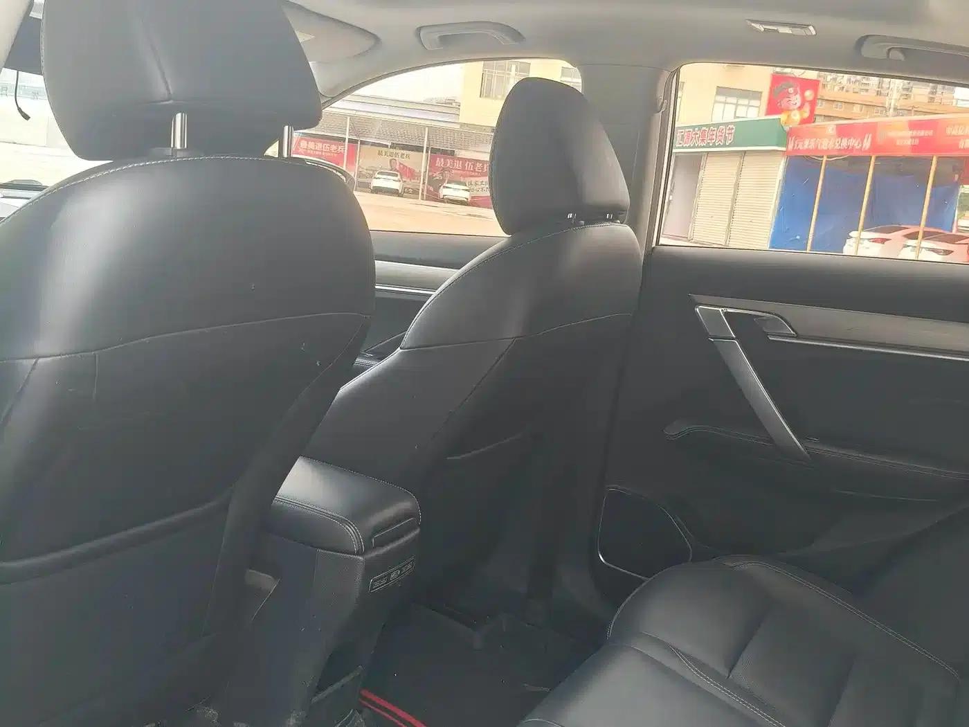 Geely Binyue 2019 Sport 260T DCT Battle (China VI Emission Standard) — миниатюра 8