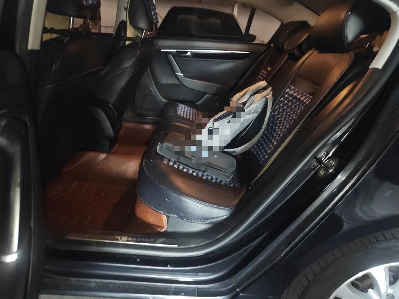 Volkswagen Magotan 2013 1.8TSI Premier Model — миниатюра 17