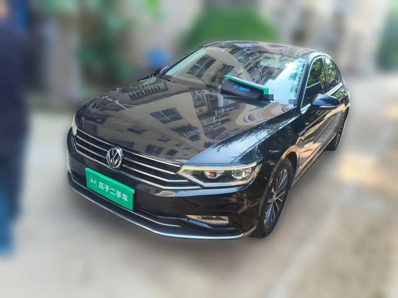 Volkswagen Magotan 2020 330TSI DSG Luxury Edition — миниатюра 1