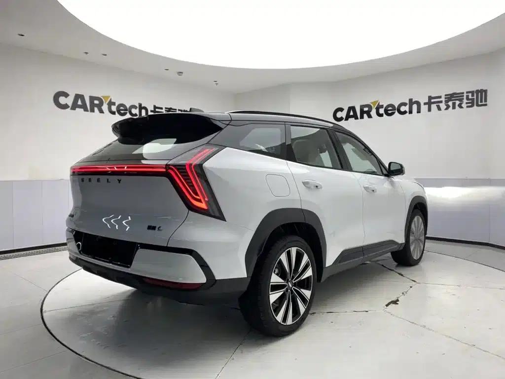 Geely Boyue L 2025 Fourth Generation 1.5TD DCT Splendid — миниатюра 5