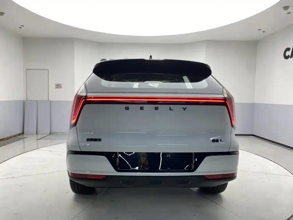 Geely Boyue L 2025 Fourth Generation 1.5TD DCT Splendid — миниатюра 6
