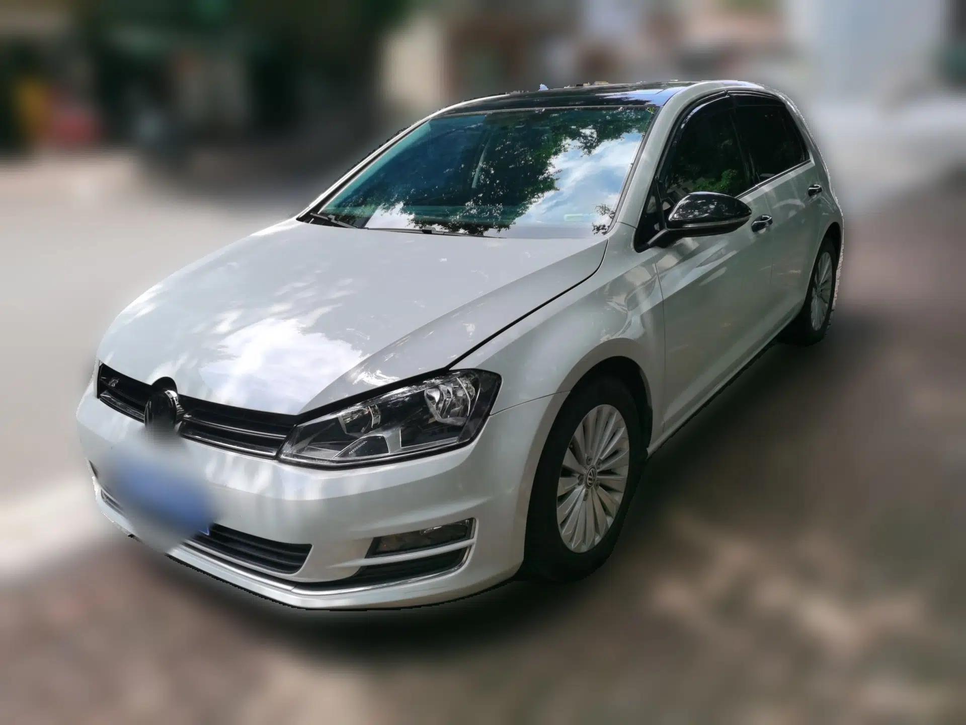 Volkswagen Golf 2015 1.6L Automatic Fashion Model — миниатюра 1
