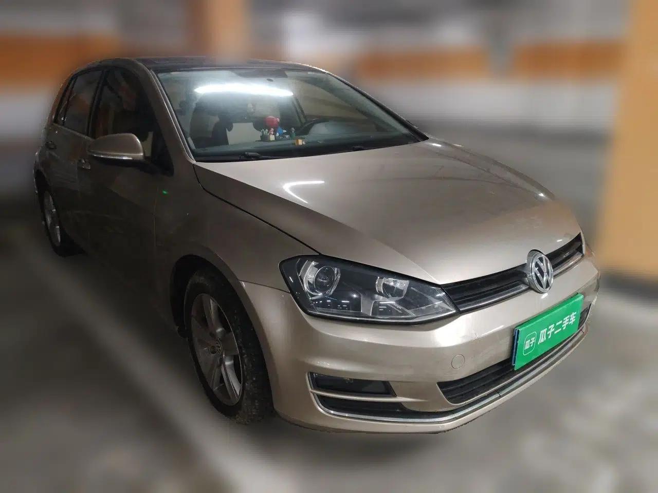 Volkswagen Golf 2016 1.6L Automatic Comfort Model — миниатюра 3