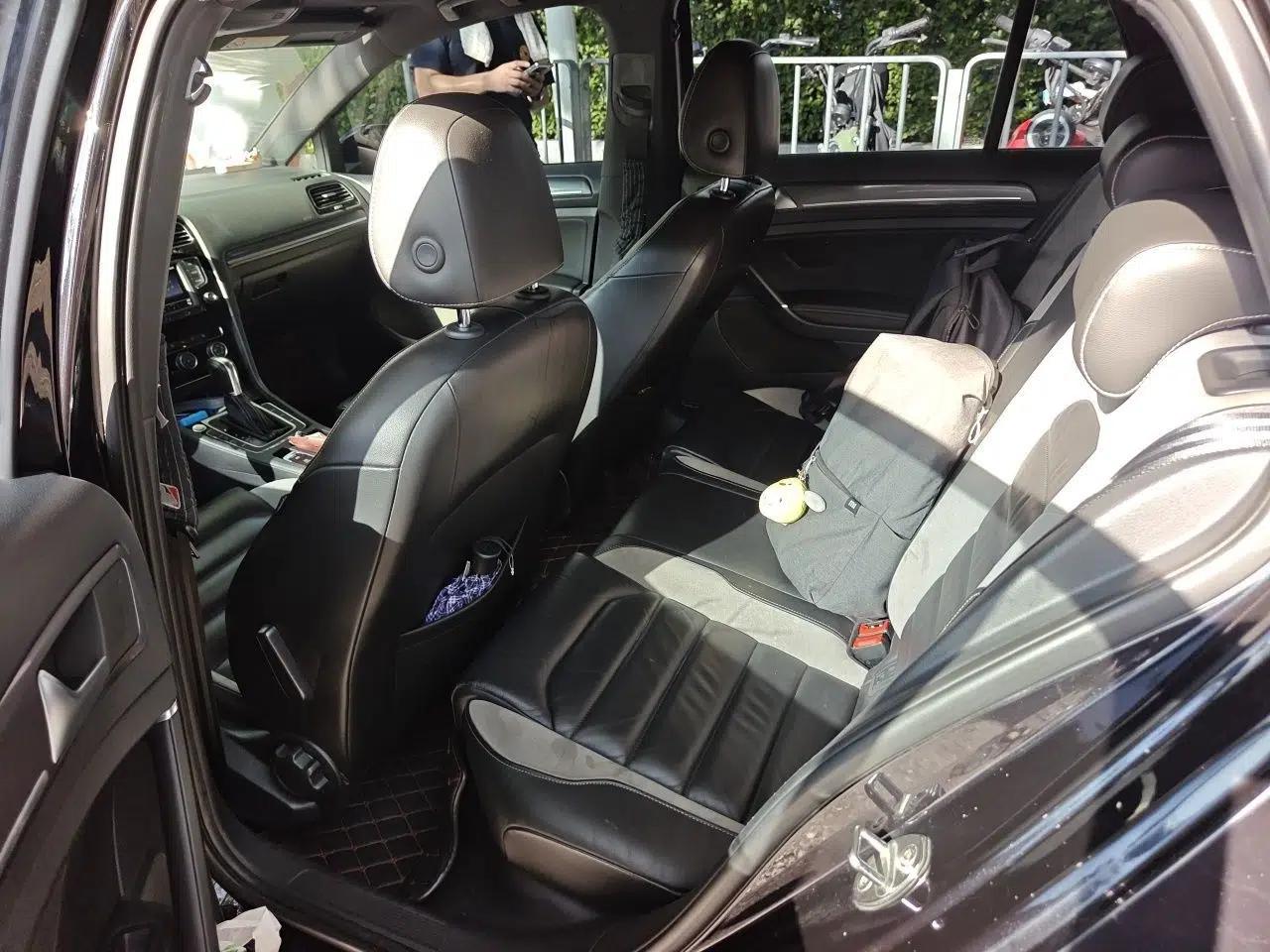 Volkswagen Golf 2016 1.4TSI Automatic R-Line — миниатюра 17
