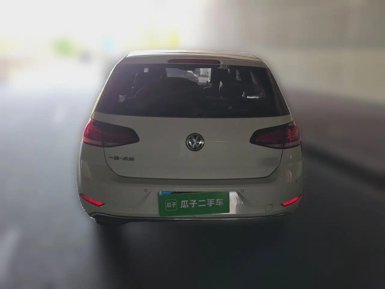 Volkswagen Golf 2018 230TSI Automatic Comfort Model — миниатюра 5