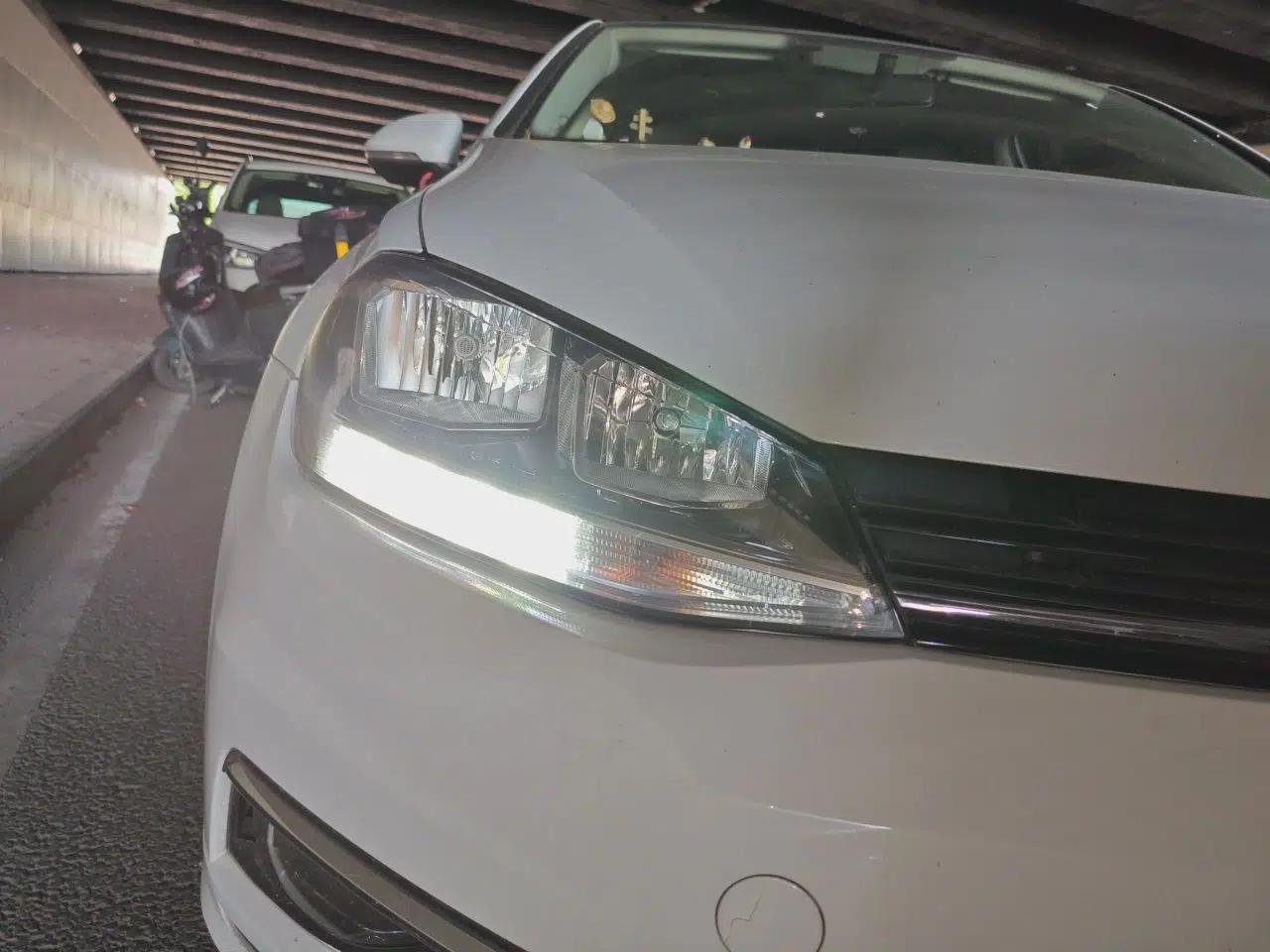 Volkswagen Golf 2018 230TSI Automatic Comfort Model — миниатюра 7