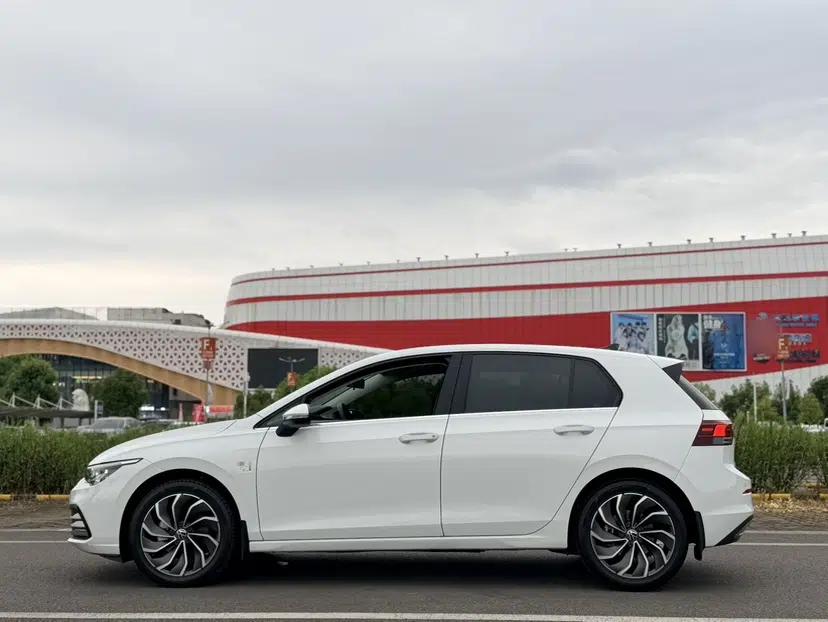 Volkswagen Golf 2021 280TSI DSG Pro — миниатюра 18