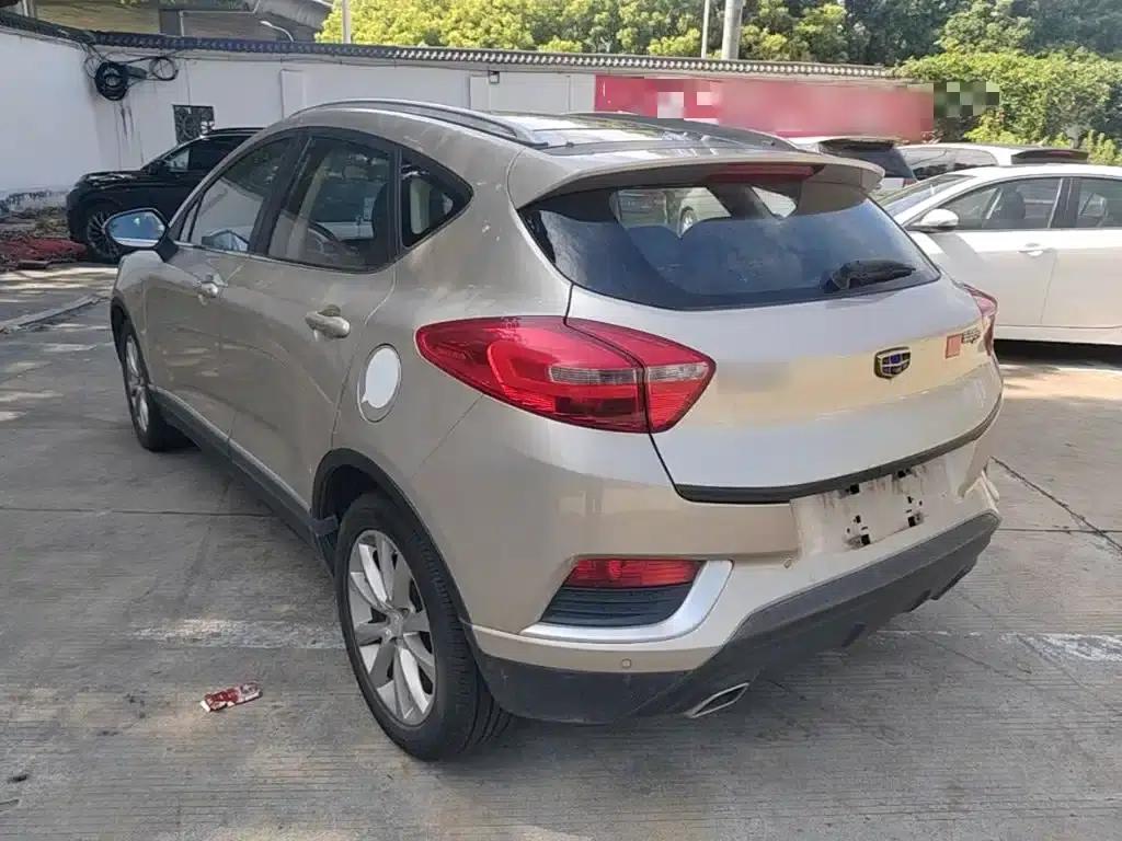 Geely GS 2016 Elegant Edition 1.8L Manual Leading Model — миниатюра 5
