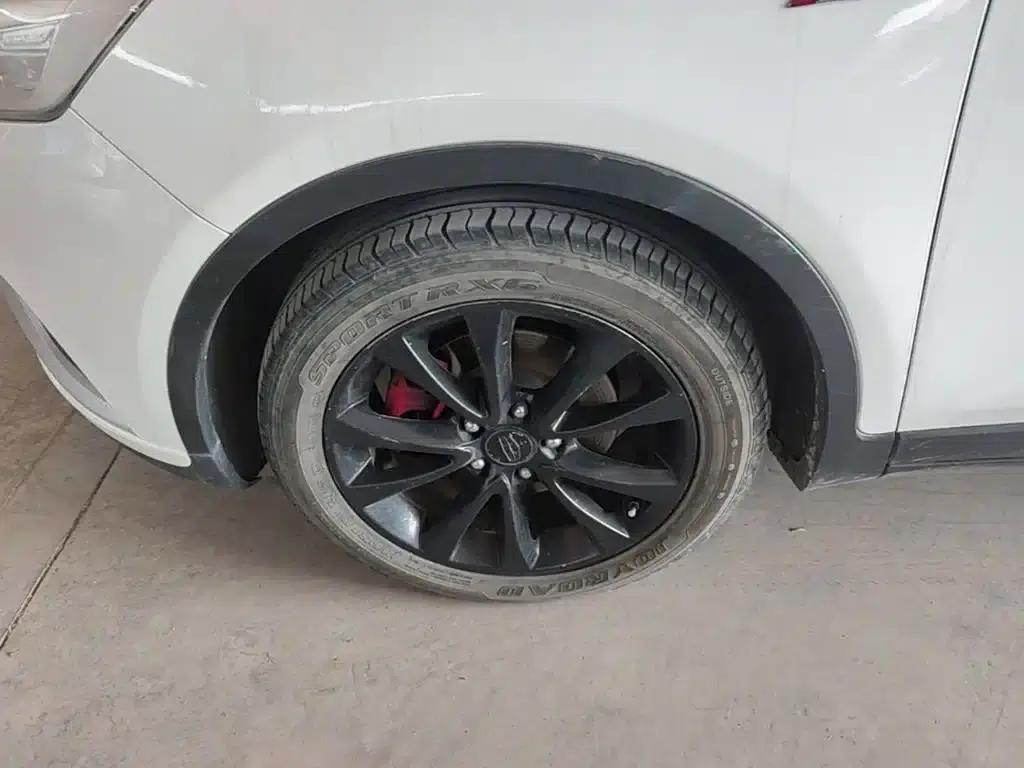Geely GS 2016 Elegant Edition 1.3T Automatic Leading Model — миниатюра 23