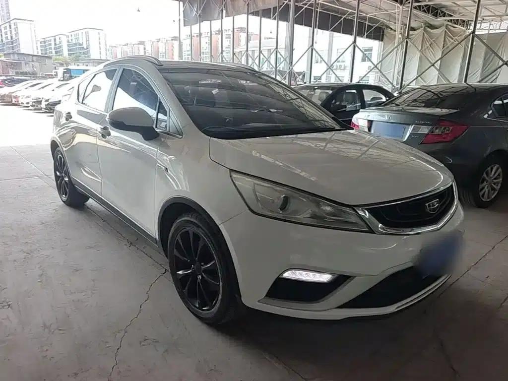 Geely GS 2016 Elegant Edition 1.3T Automatic Leading Model — миниатюра 4