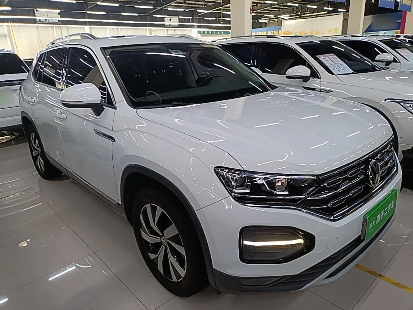 Volkswagen Tayron 2020 330TSI Two-Wheel Drive Luxury Smart Connectivity Version — миниатюра 3