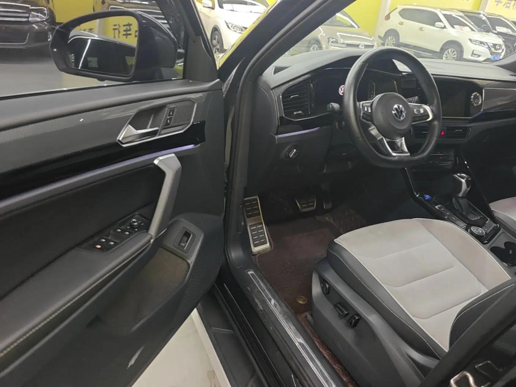 Volkswagen Tayron 2021 380TSI All-Wheel Drive R-Line Connected Version — миниатюра 18