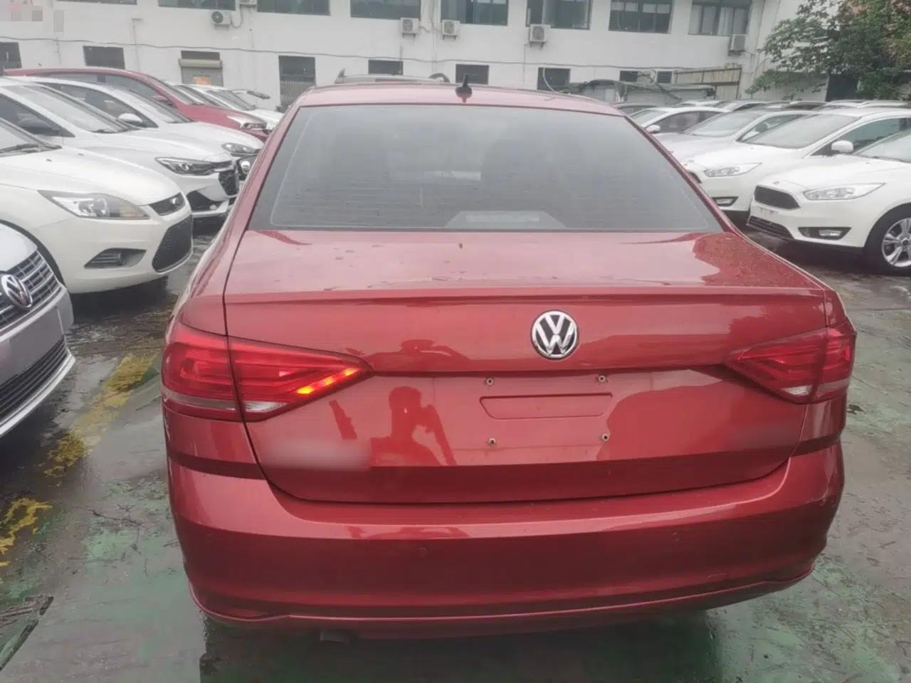 Volkswagen Lavida 2017 1.6L Manual Fashion Edition — миниатюра 5