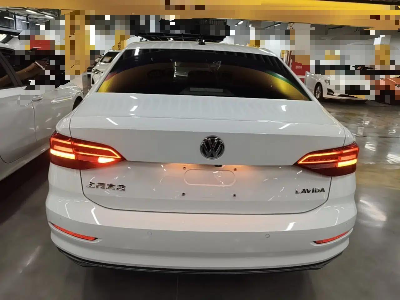 Volkswagen Lavida 2019 1.5L Automatic Comfort Edition China VI Standard — миниатюра 5