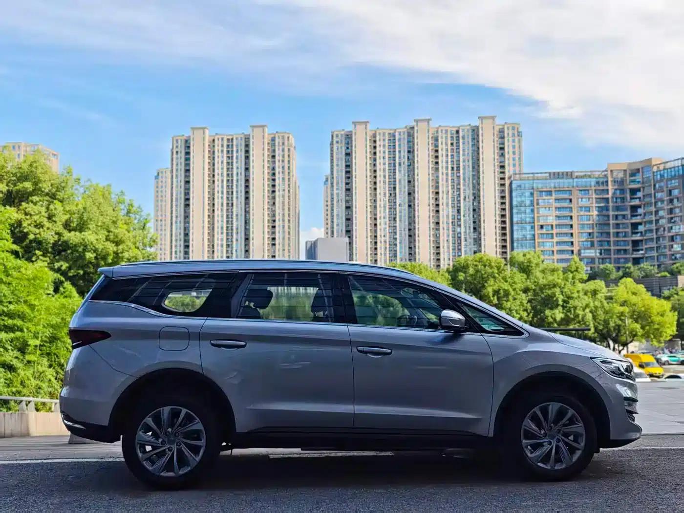 Jiaji New Energy 2021 ePro 1.5TD PHEV Premium Edition — миниатюра 8