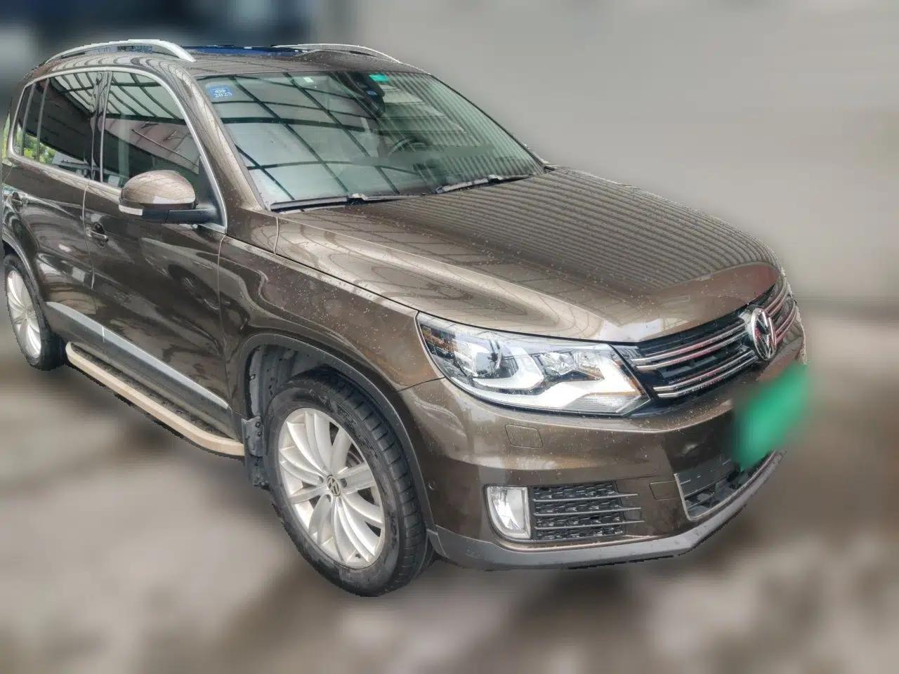 Volkswagen Tiguan 2013 2.0 TSI Automatic All-Wheel-Drive Flagship Edition — миниатюра 3