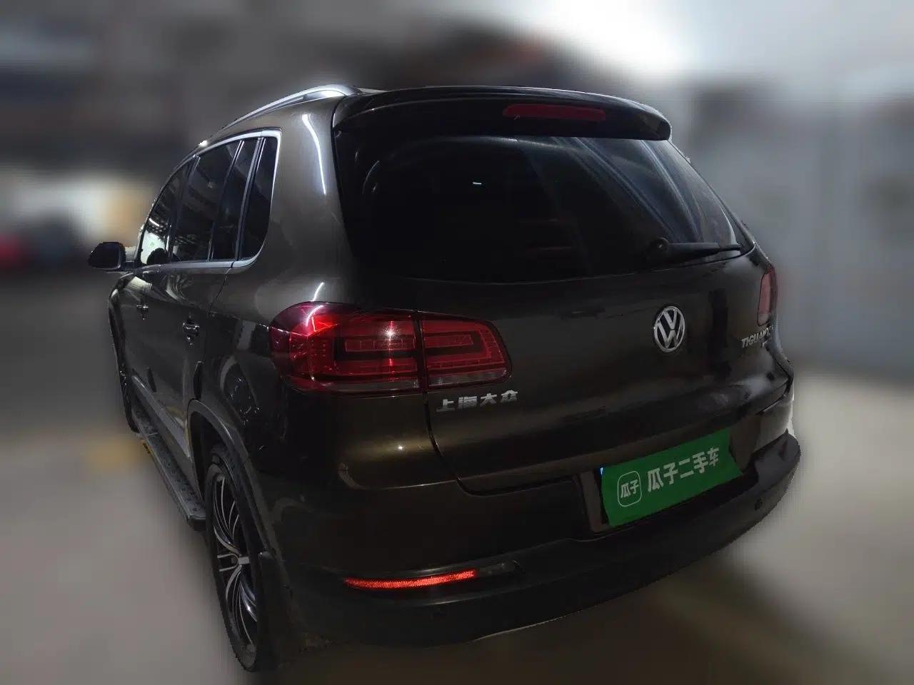 Volkswagen Tiguan 2015 2.0 TSI Automatic All-Wheel Drive Flagship Edition — миниатюра 4
